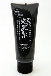 15炭黒泉_洗顔クリーム.JPG
